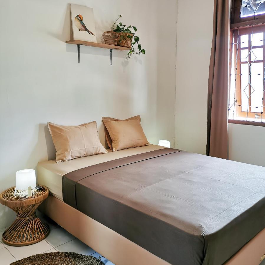 Snooze Ijen Hostel Banyuwangi  Buitenkant foto