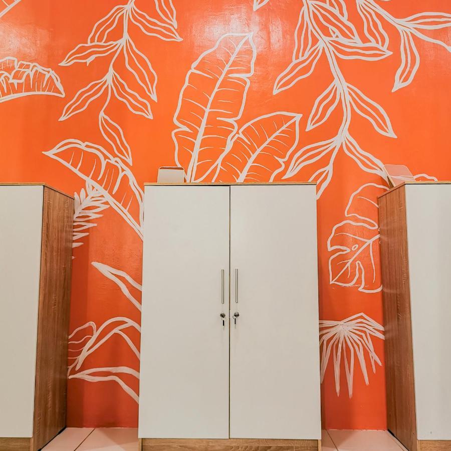 Snooze Ijen Hostel Banyuwangi  Buitenkant foto